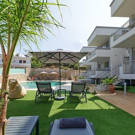 Superior Family Apartment W/Pool Dining Area Stavromenos Buitenkant foto