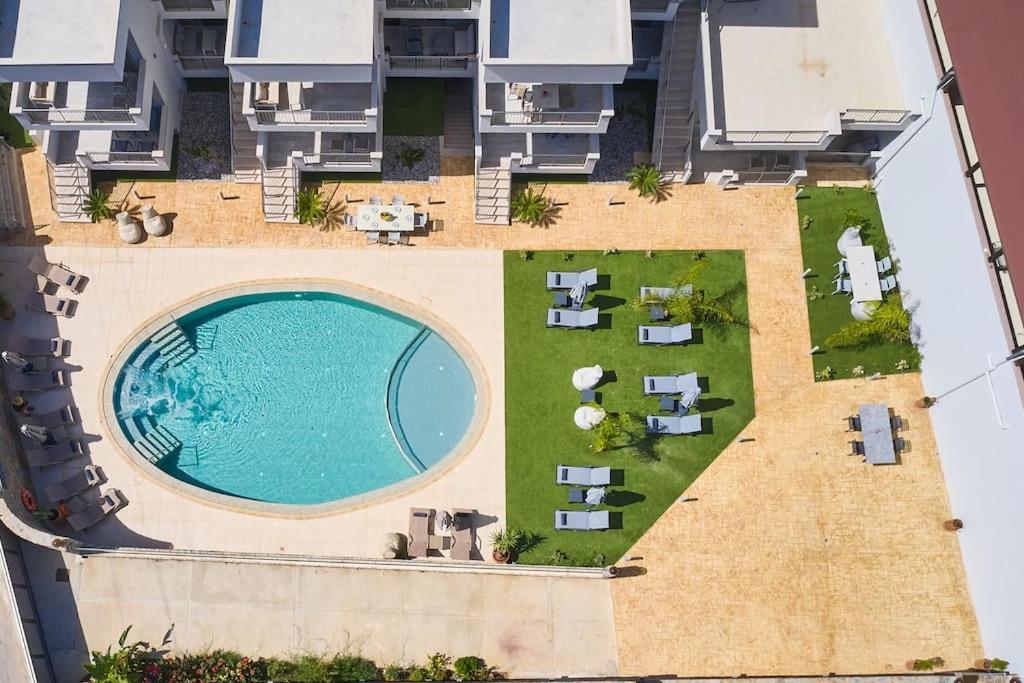 Superior Family Apartment W/Pool Dining Area Stavromenos Buitenkant foto